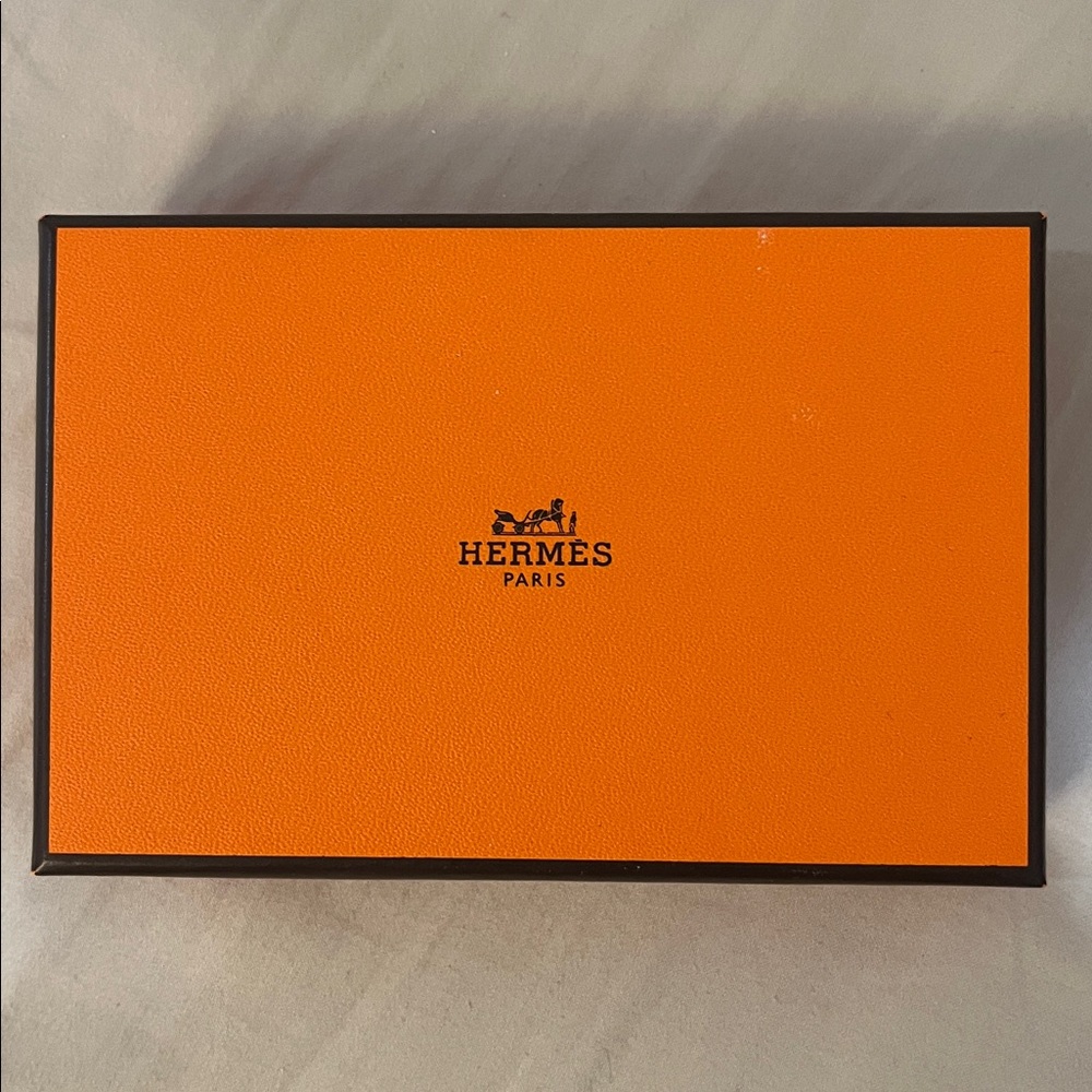 Hermès Taupe card holder - Picture 8 of 8